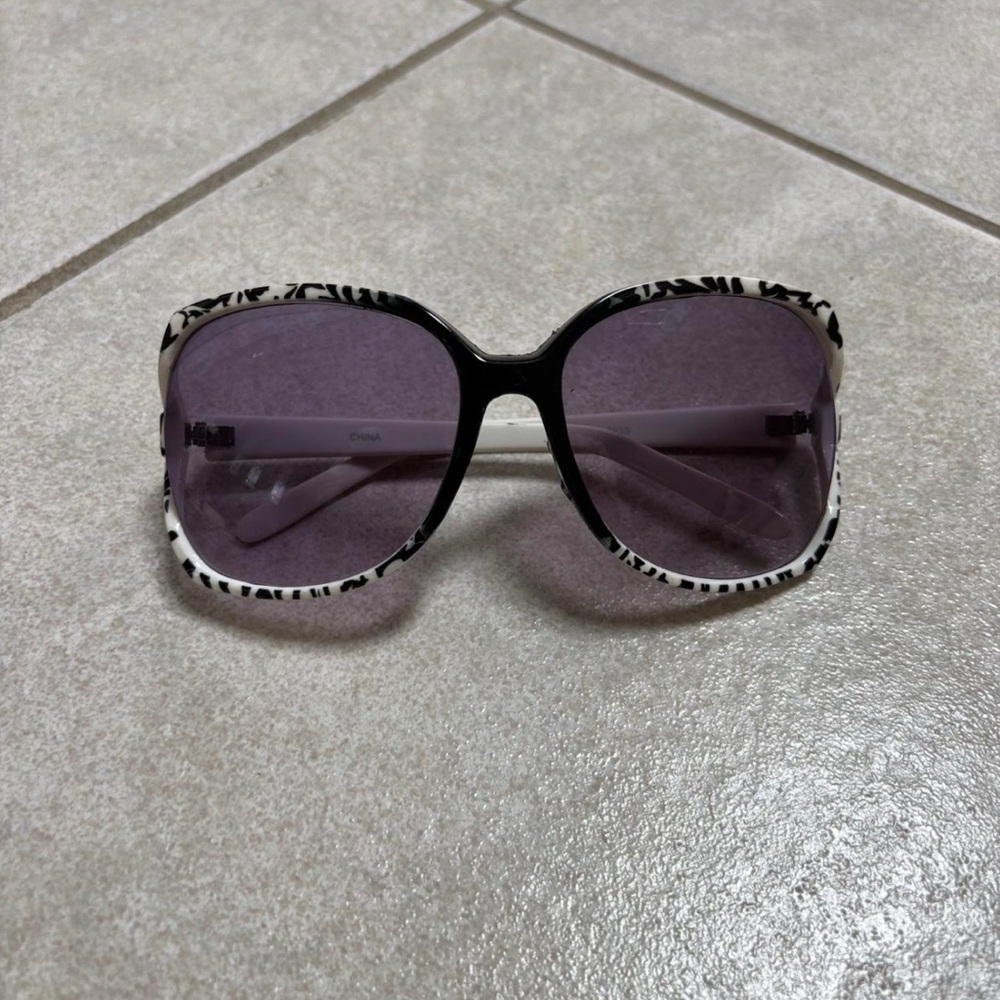 Zebra print oversized sunglasses